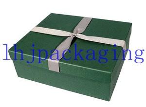 China paper gift box wholesale