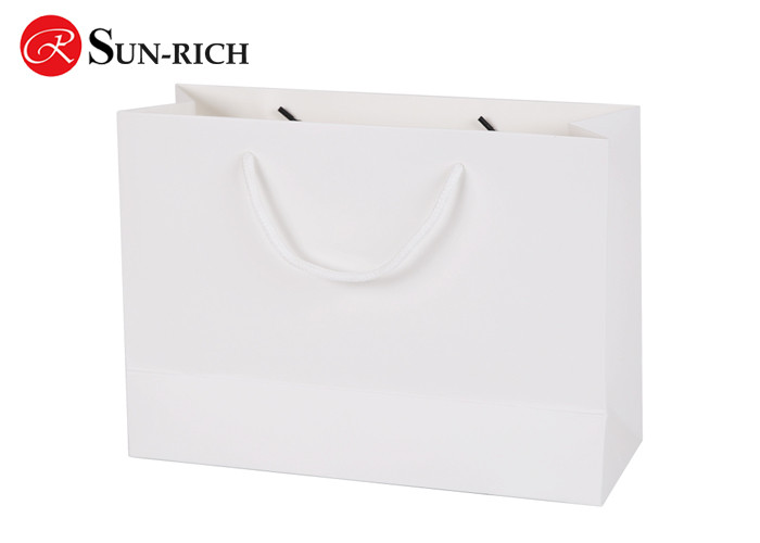 China High Quality Custom Black Shopping Paper Bag