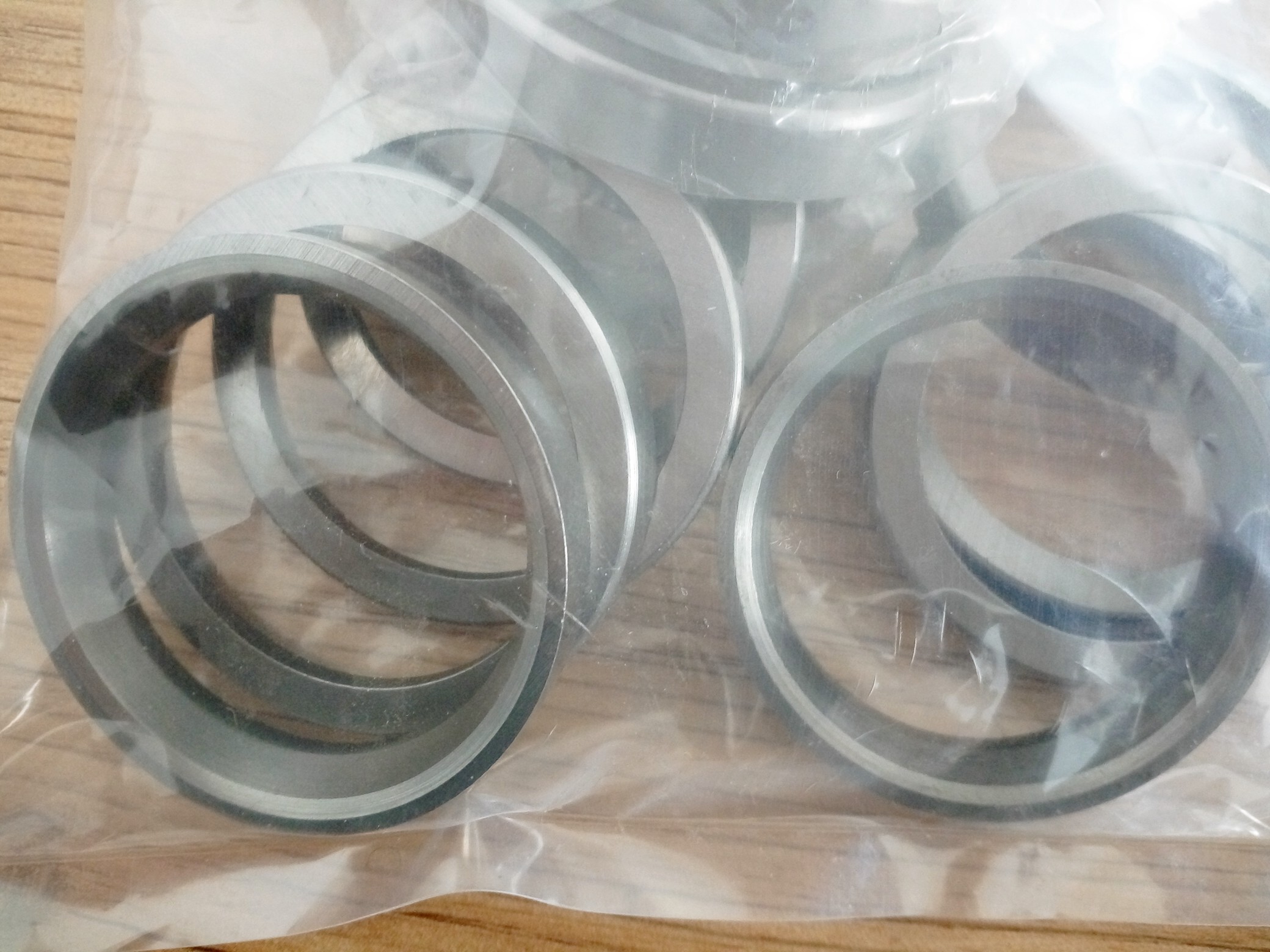 komatsu D85A-21 bulldozer engine INSERT,INTAKE VALVE 6D140 INSERT VALVE 6210-11-1330
