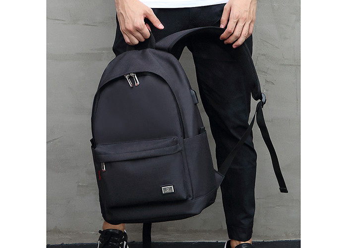 Wholesale Laptop Backpack With Laptop Compartment And USB Charger For Traveling , Sports And School
