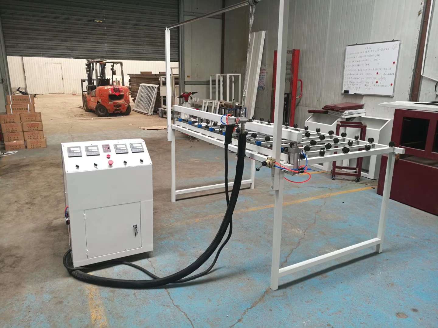 Insulating Glass Hot Melt Butyl Extruding Machine Hollow Double Glazing