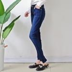 Breathable, Fashion and Casual Zipper Fly women jeans denim