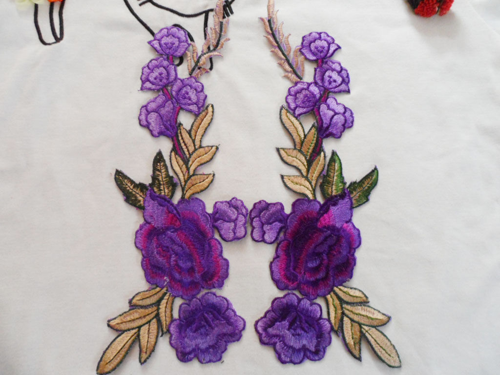 Hot Fix Embroidery Lace Applique with Different Color