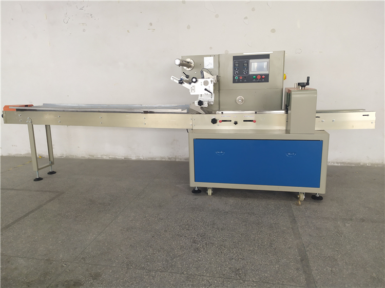 OEM Food Packaging Machine 2.6KW Pillow Bag Packaging