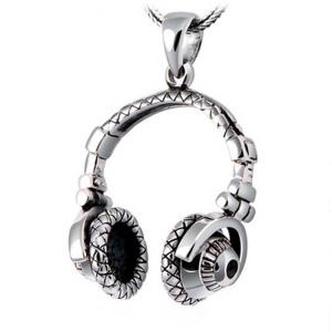 China Mens Sterling Silver Necklace with Headphone Style Pendant(N01706201) wholesale