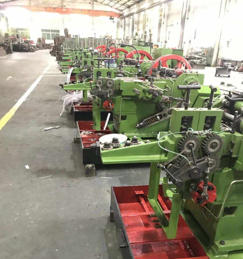 Stainless Steel Four Blow Two Die Blind Rivet Making Machine