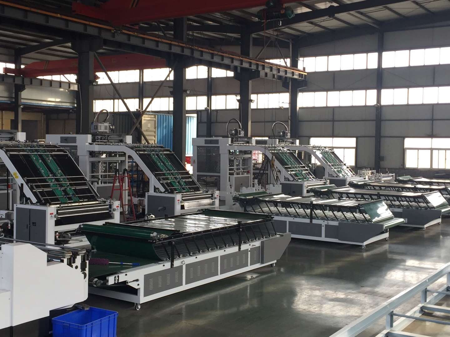 Sheet To Sheet Laminating Machine PLC Program Control Adjustable Pushing Speed
