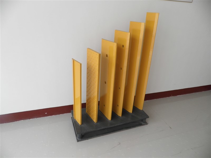 HRC50-60 Dozer Blade Cutting Edge Customized High Wear Resistance