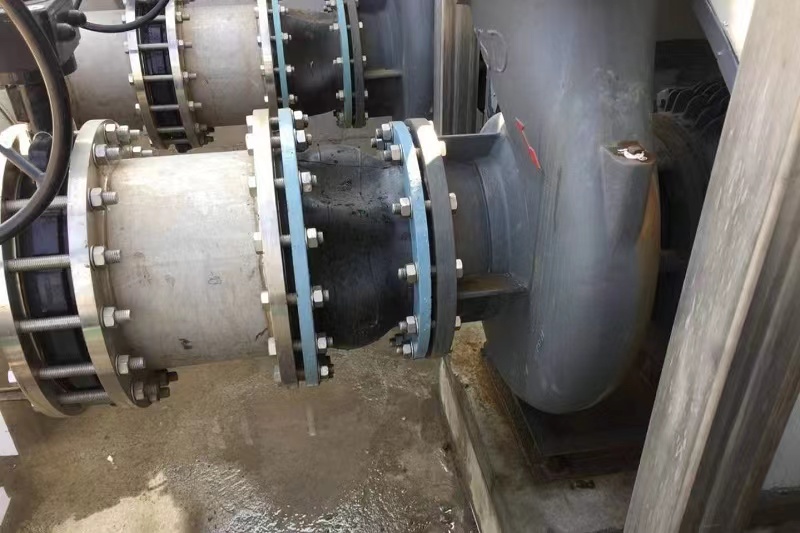 Rubber Expansion Joint For Water Pump, DN100 Eccentric Reducing Rubber Expansion Joint