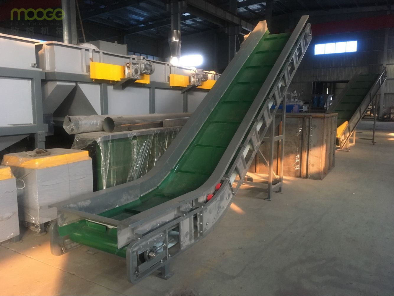 Rubber Portable Conveyor Belt For Baler Machine PP Bottle Transfer Conveyor