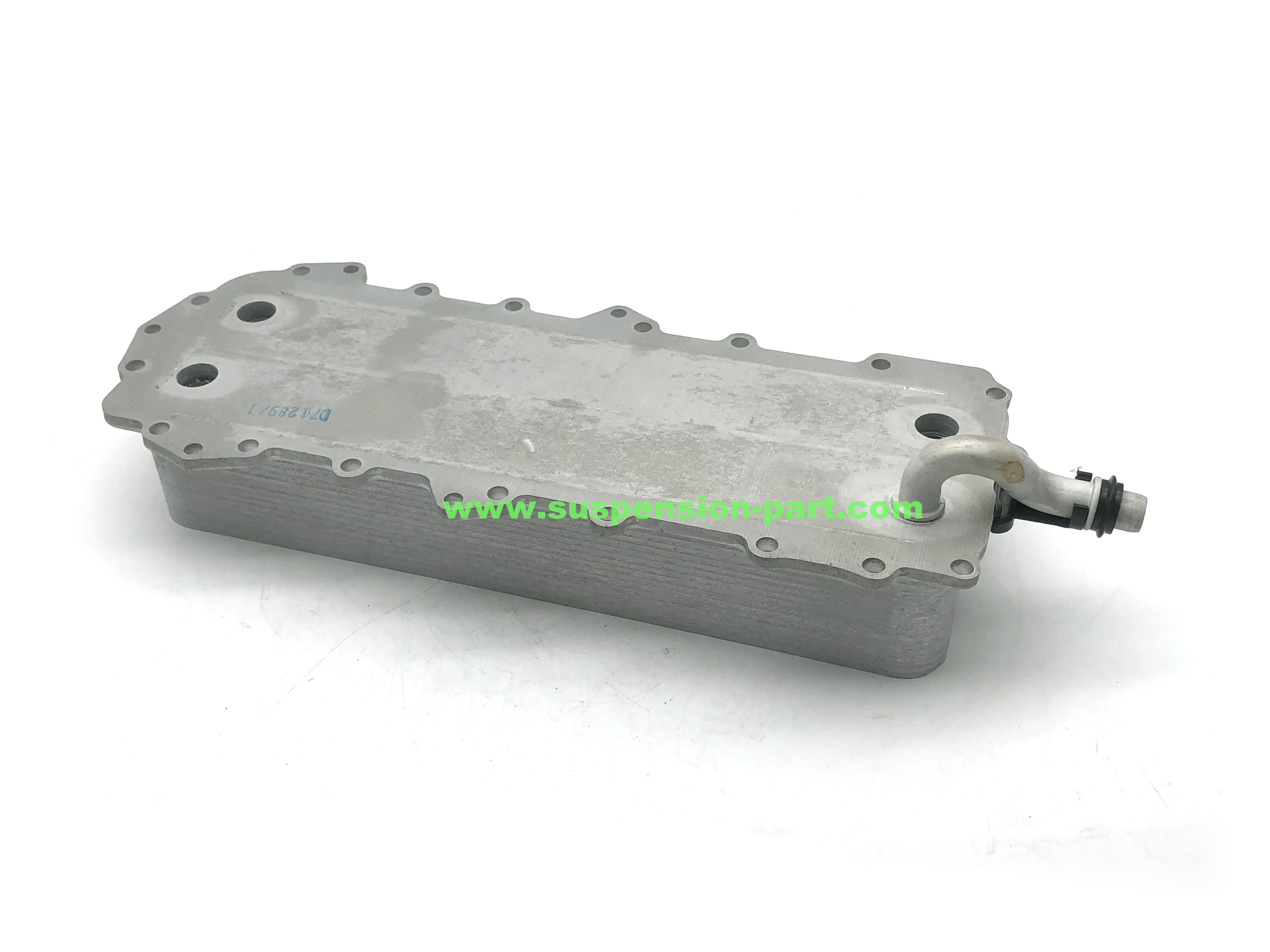 LR039821 AJ811960 Oil Cooler For JAGUAR XK IL COUPE LAND ROVER RANGE ROVER IV