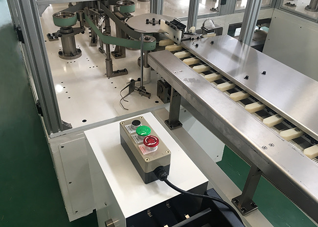 Disposable Sanitary Towel Counting Machine Full Servo Low Energy Consumption