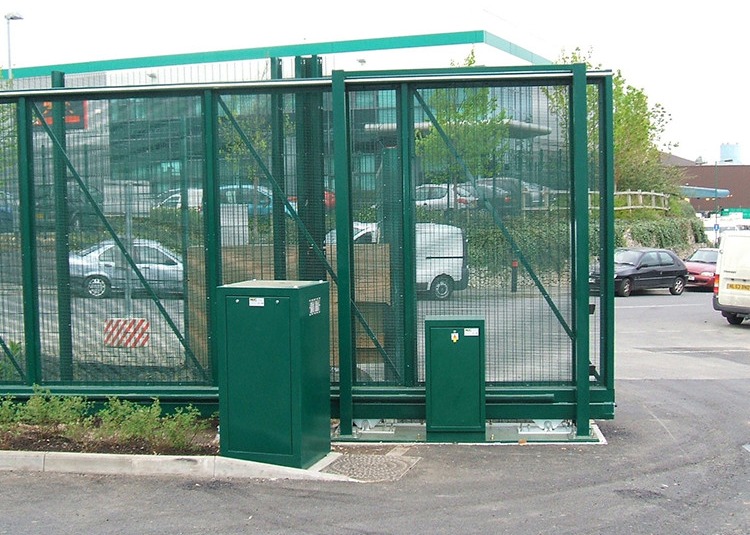 Electrical Metal Garden Fence 4.5x2.0m Sliding Gate 4.0m 4.5m 5.0m 6.0m Width