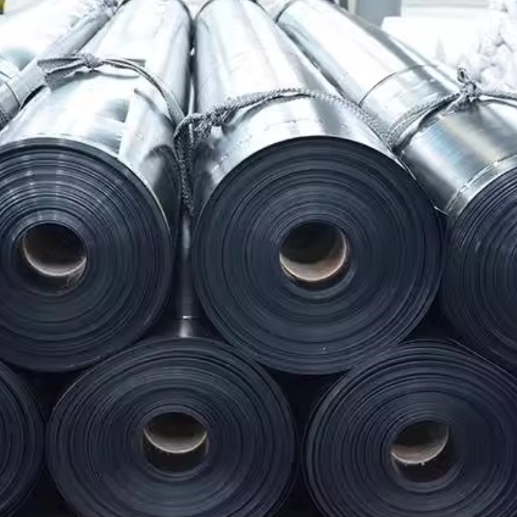 0.5mm-2.5mm Thickness HDPE Smooth Geomembranes Ideal for Fish Pond Liner and Dam Liner