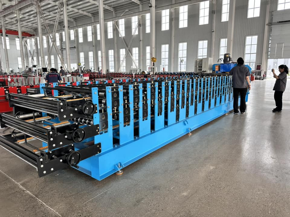 0.5-0.6mm Galvanized Steel Glazed Tile Trapezoidal Corrugated Roof Sheet Roll Forming Machine