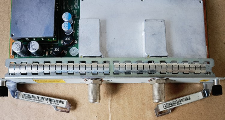 Microwave Route 16 Smart E1 120ohm Packet Main Control Switching Board SLA1CSHDB 03020WDS for RTN910A