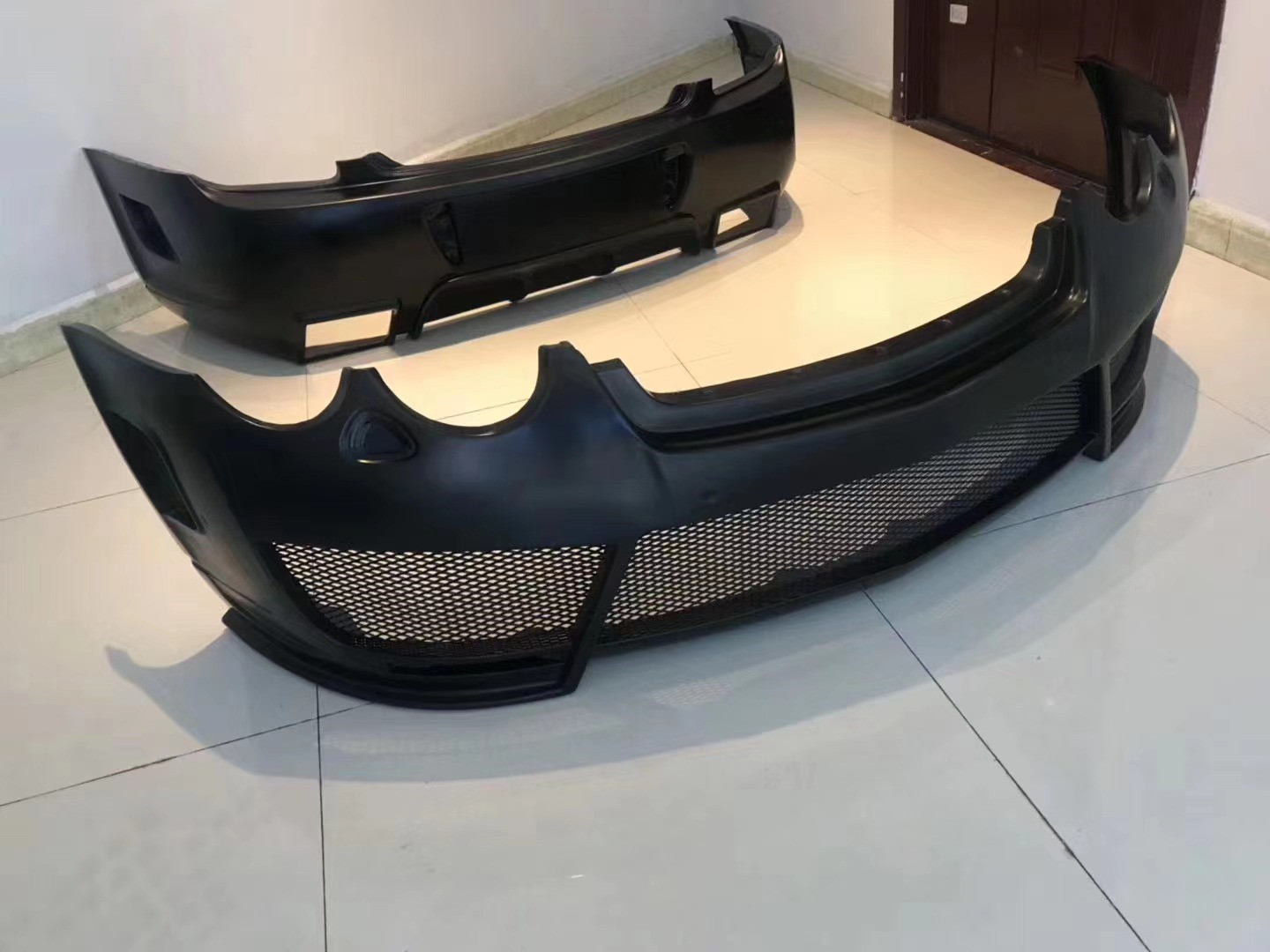 For Bentley Continental Body Kit Continental GT Upgraded MSY-style Carbon Fiber Body Kit for Front and Rear Bumpers