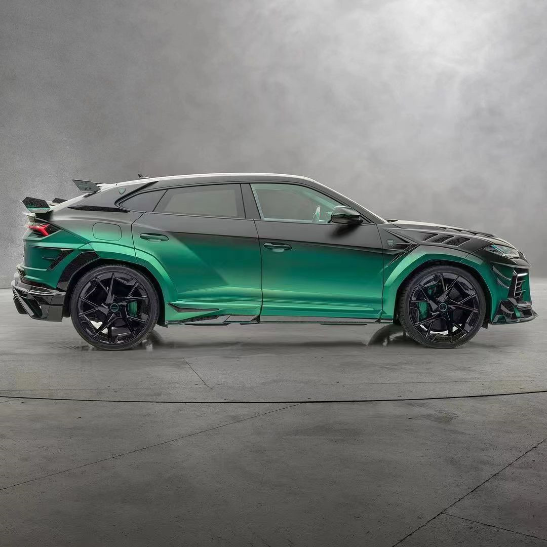 280mm Lamborghini Body Kit URUS MSY Style Front And Rear Bumper Spoiler Hood Kit Green