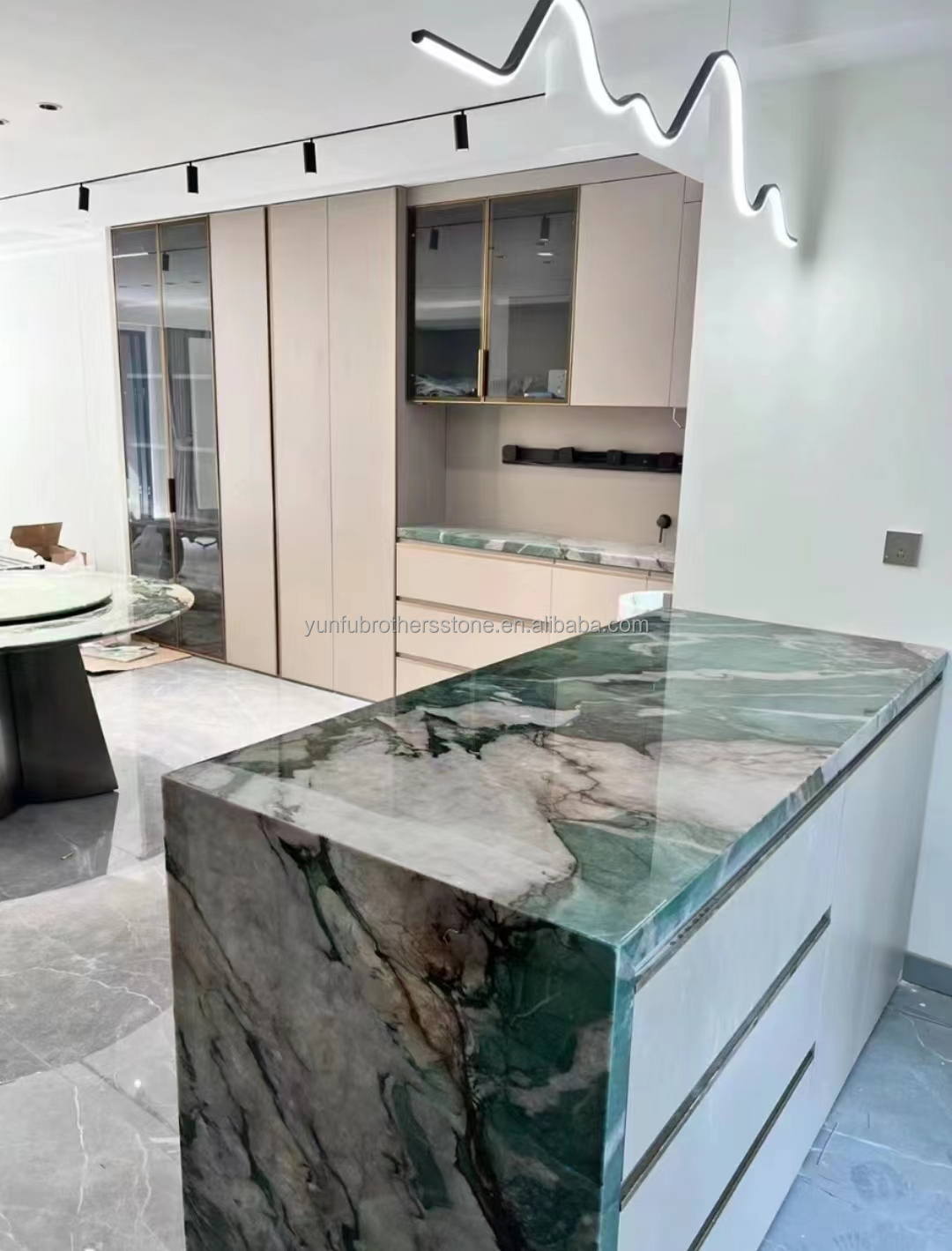 Natural Stone Brazil Marble Backlit Sodalite Green Quartzite for Bedroom Design Ideas