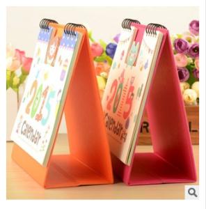 China New promotional customed logo festival pattern desk calendar wholesale