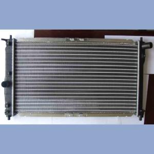 China Heating radiator Daewoo car radiator wholesale
