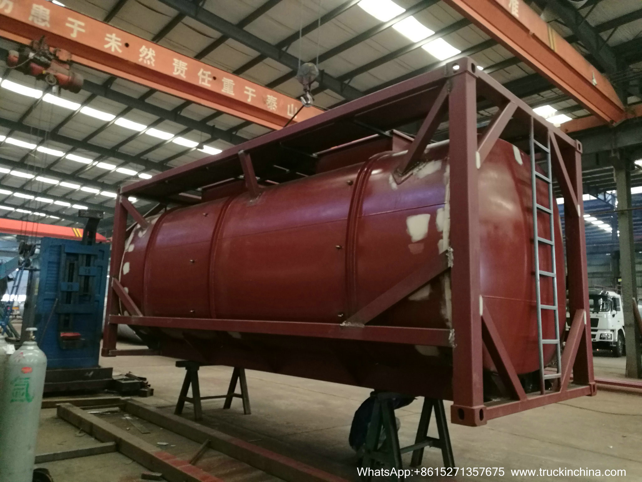 Steel Lined LLDPE Acid Chemical Tank for Dilute Sulfuric Acid H2SO4 HF HCL Acid Storage 5-100T WhatsApp:+8615271357675