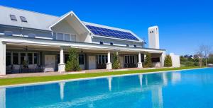 China DC 3000w Apartment Solar Panels And Inverter System wholesale