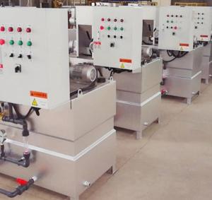 China Milk Syrup Dosing Machine Stainless Steel Powder Mixing Tank Device Hopper wholesale