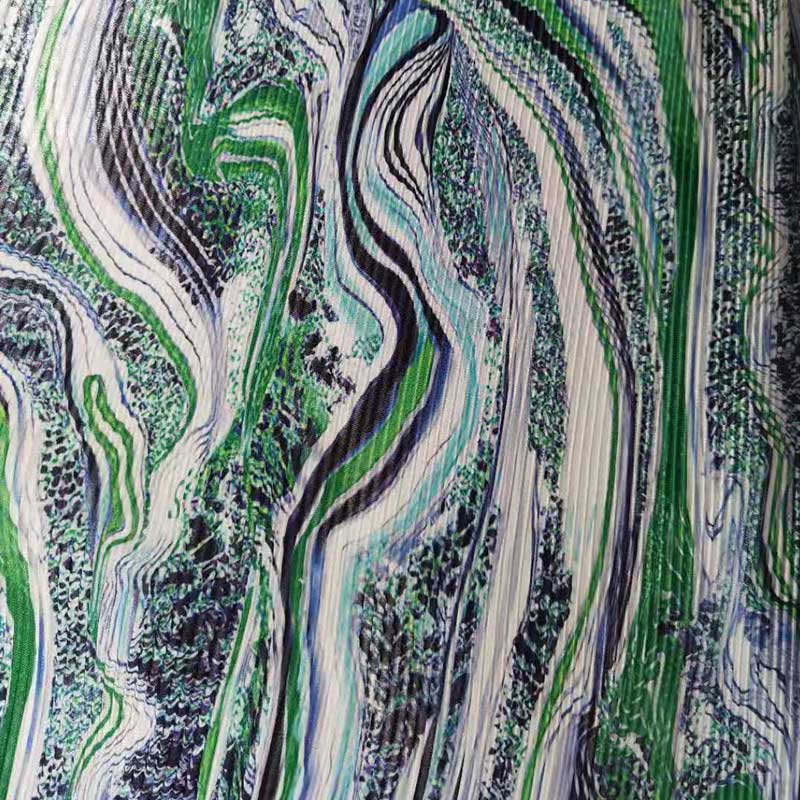 Dot Zebra Digital Print Tie Dye Pleated Crepe Woven Fabric 100gsm-250gsm