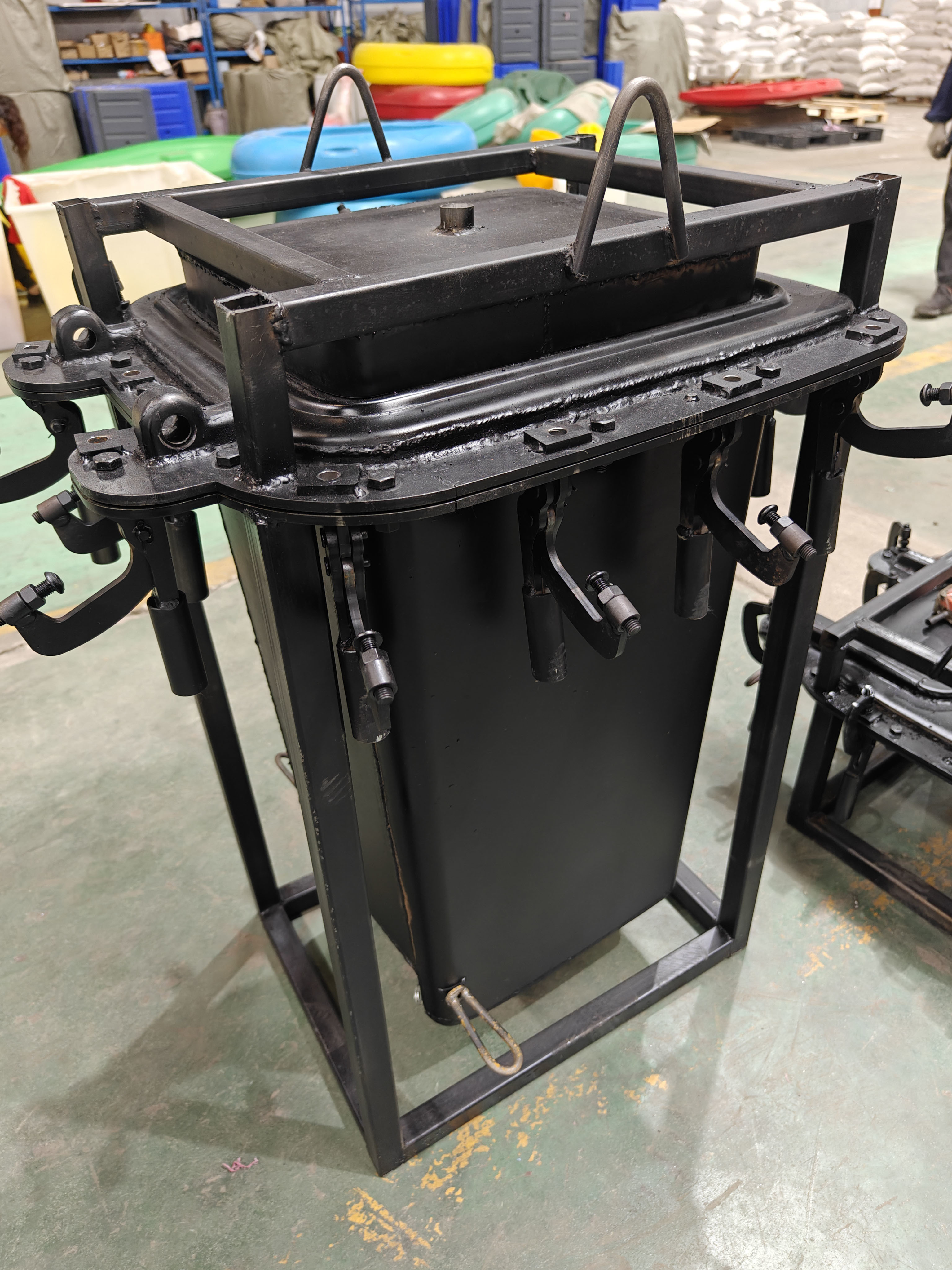 Manufacturing Plant Distribution Network Air Cooling Water Tank Manufacturing Machine