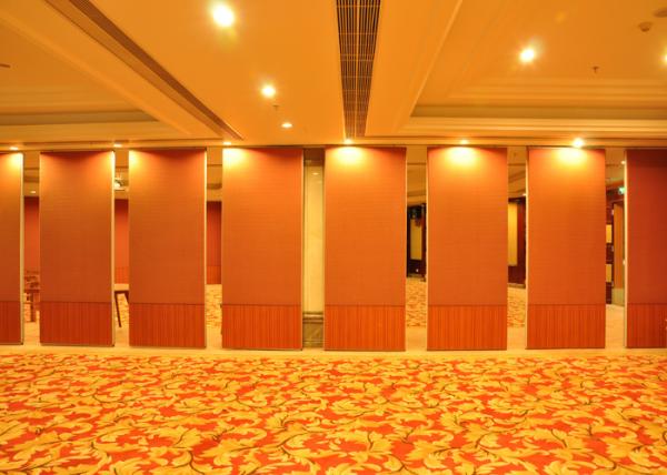 Sound Proof Aluminum Movable Banquet Restaurant Partition Wall With Double