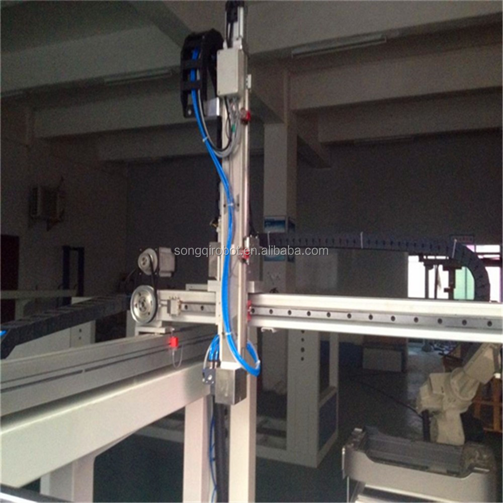 ODM Five Axis Auto Spray Painting Machine With Water Curtain Booth