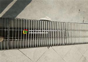 China Low Carbon Galvanised Trench Grate , Silver Channel Drain Grate Cover wholesale