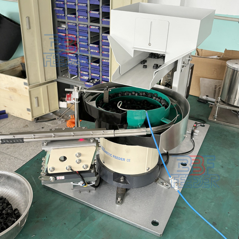 Hopper Storage Vibratory Bowl Feeder Circular Material Plastic Parts Vibrating Feeding