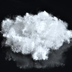 China Lightweight 38mm Solid Recycled Polyester Staple Fiber Soft Feeling wholesale