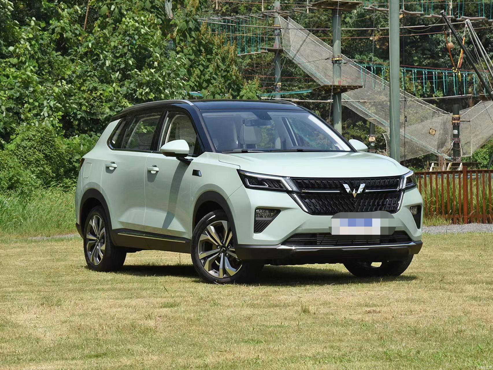 Wuling Xingchen Asta 1•5T CVT Automatic Xingyao Version Gasoline SUV With 5 Seat