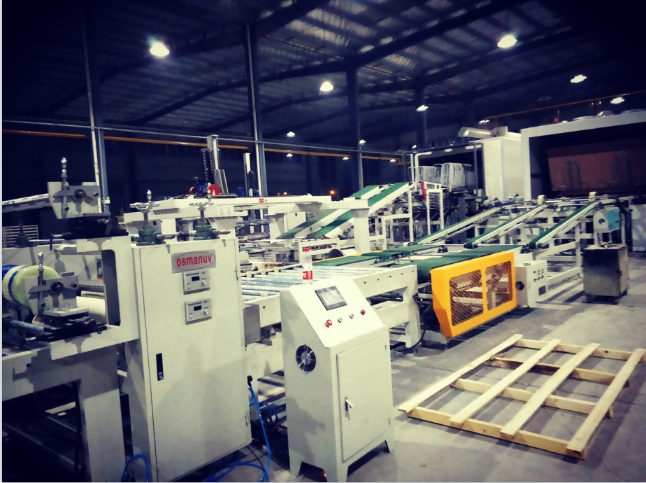 90deg Rotating Automatic UV Coating Machine For Cement Fiberboard