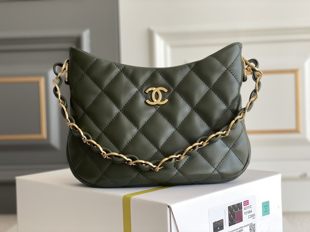 Chanel AS3562 Small Hobo Armpit Hippie Tote Bag Shoulder Bag 2022 Autumn Winter