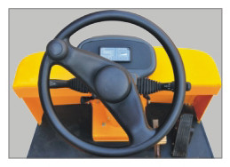 Full AC System Electric Tow Tractor 2 Ton High Range Steering Design