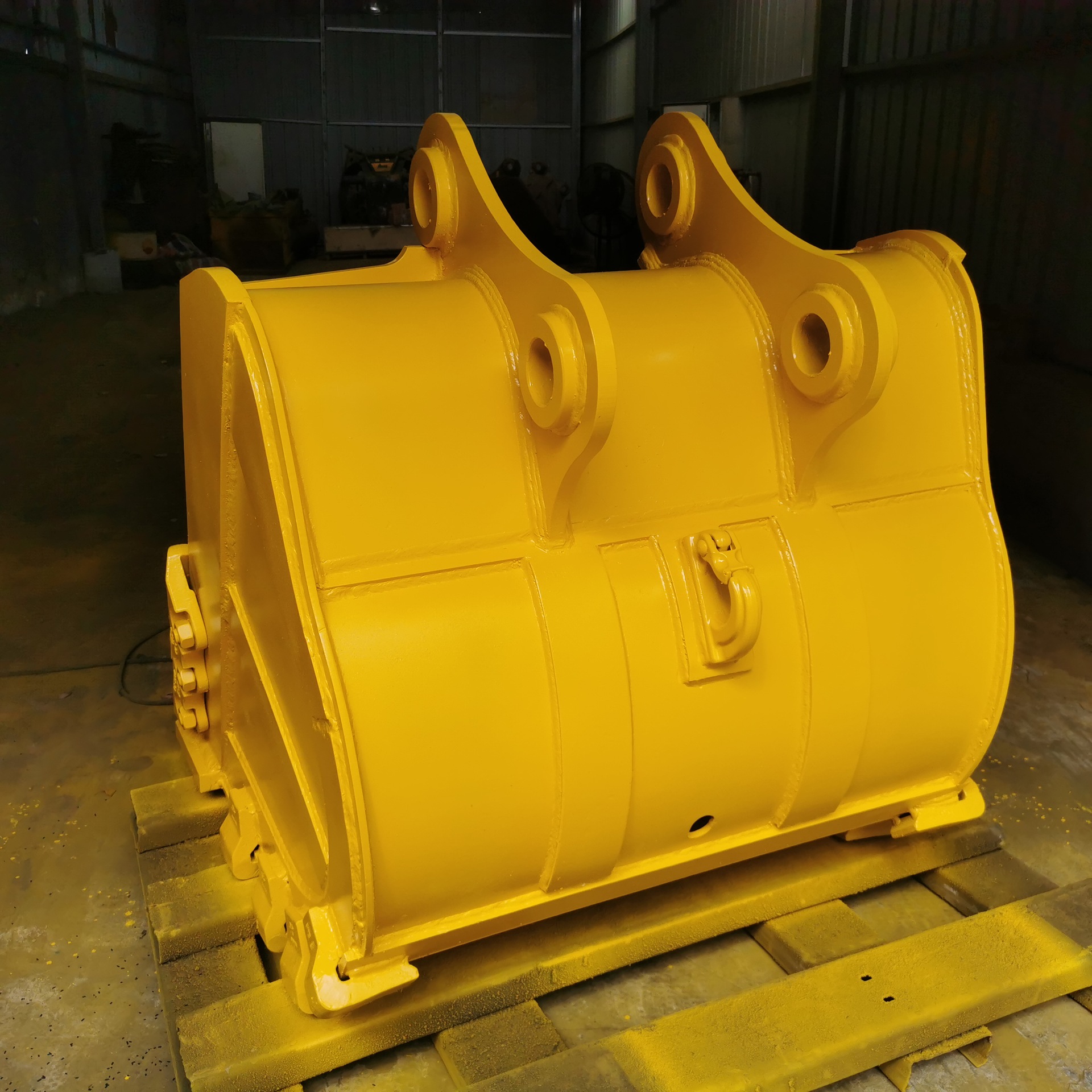 2 - 30 Ton Excavator Rock Bucket Thickening Excavator Ditching Bucket ISO9001
