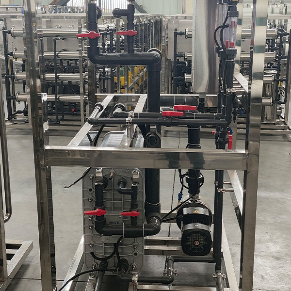 Energy Efficient Electric Ultrapure Water Purification Machine For Laboratory Water