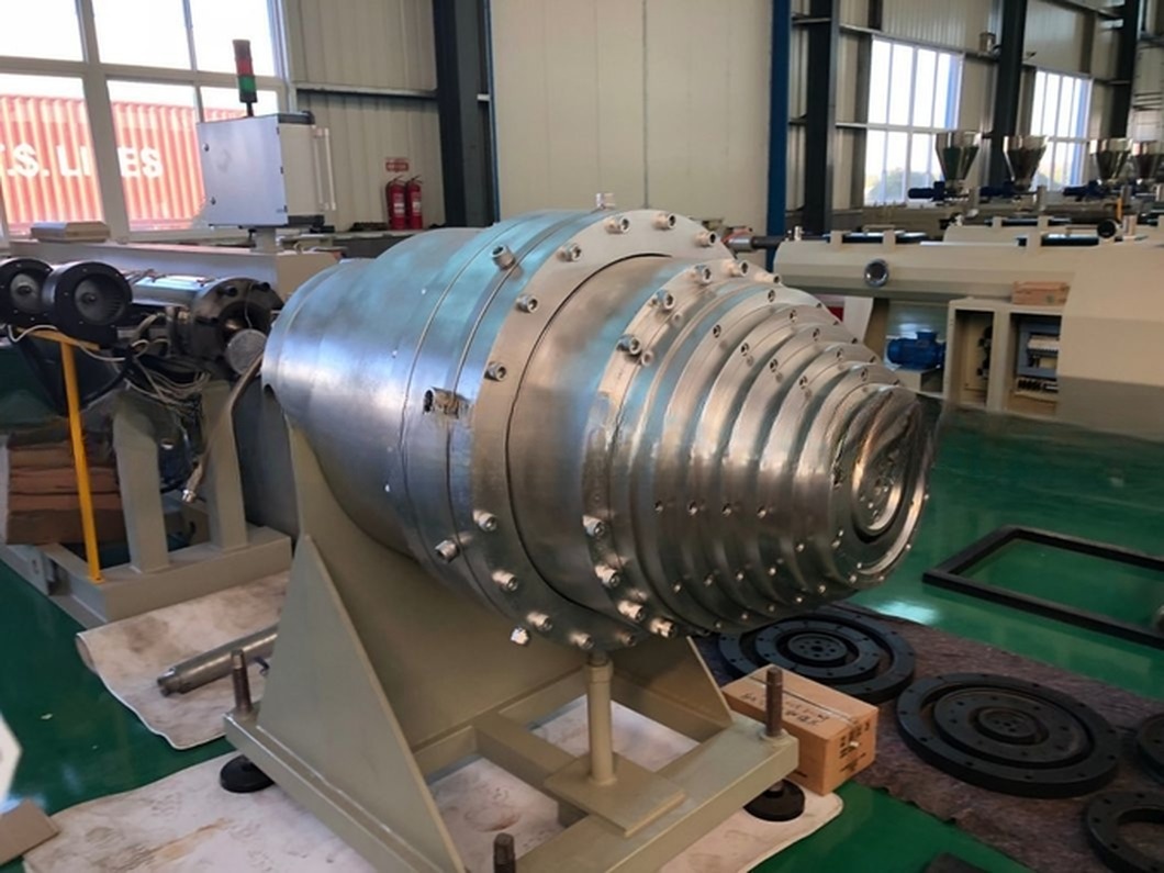 20-800mm PVC CPVC UPVC / HDPE / PE PP PPR Conduit Pipe Production Line Twin and Single Screw Extruder / Extrusion Plastic Making Machine for Water/ Gas Supply