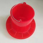 Plastic Bucket Feeding System PE Poultry Feeder Drinker