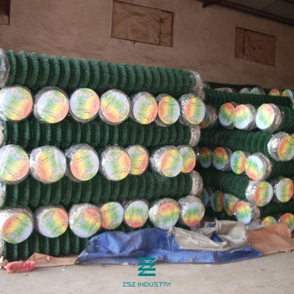 Galvanized Security Wire Mesh Fence Rolls Good Corrosion Resistance