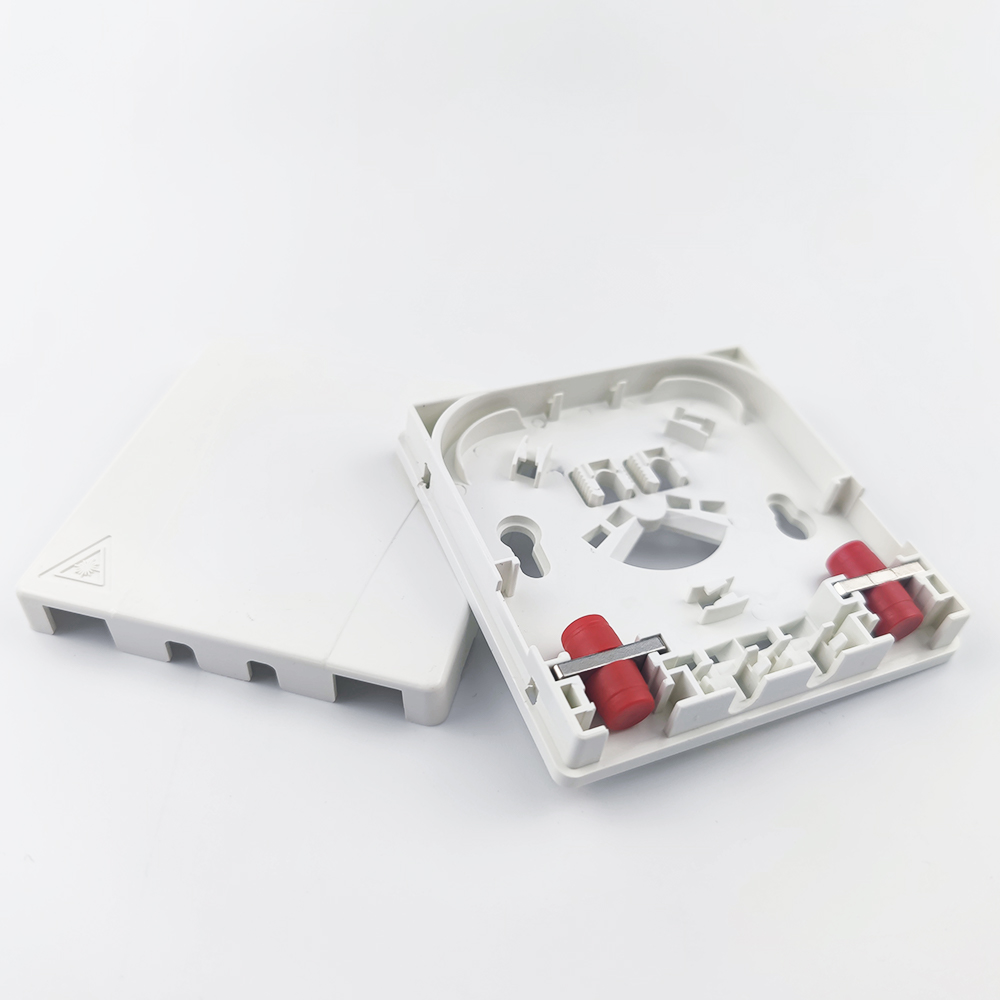 114*85*21mm FC/UPC Plastic Fiber Optic Faceplate Socket Panel for Indoor Network FTTH