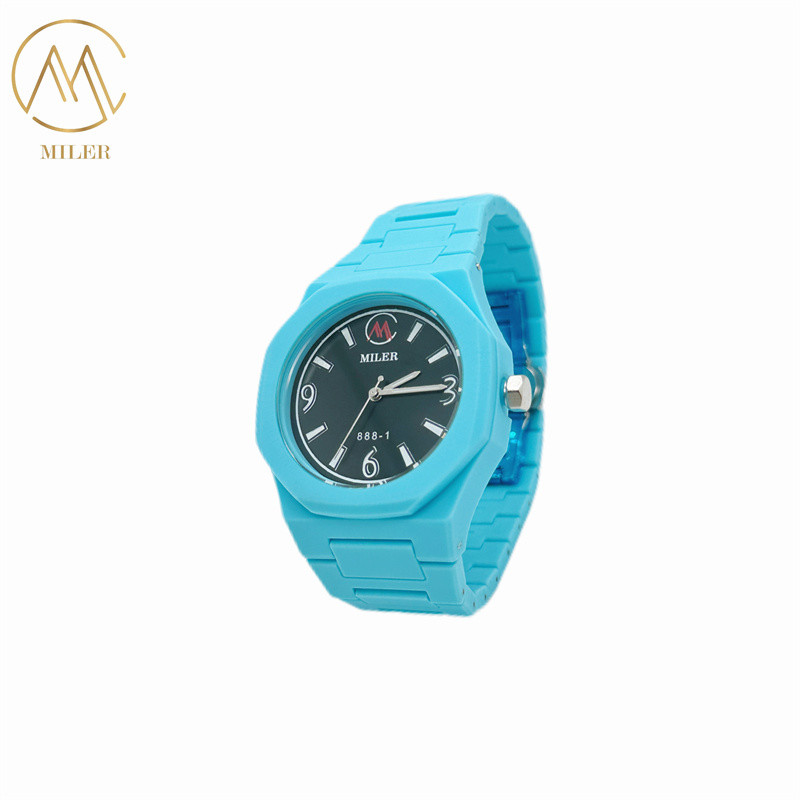 Digital Sport Watch 3ATM Waterproof Stainless Steel Strap Watch for Men and Women with Digital Display and Quartz Movement