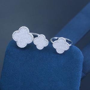 China Wholesale 925 Sterling Silver Fine Jewelry Trendy Custom Adjustable Ring Four Leafs Clover Zircon Rings For Girls wholesale