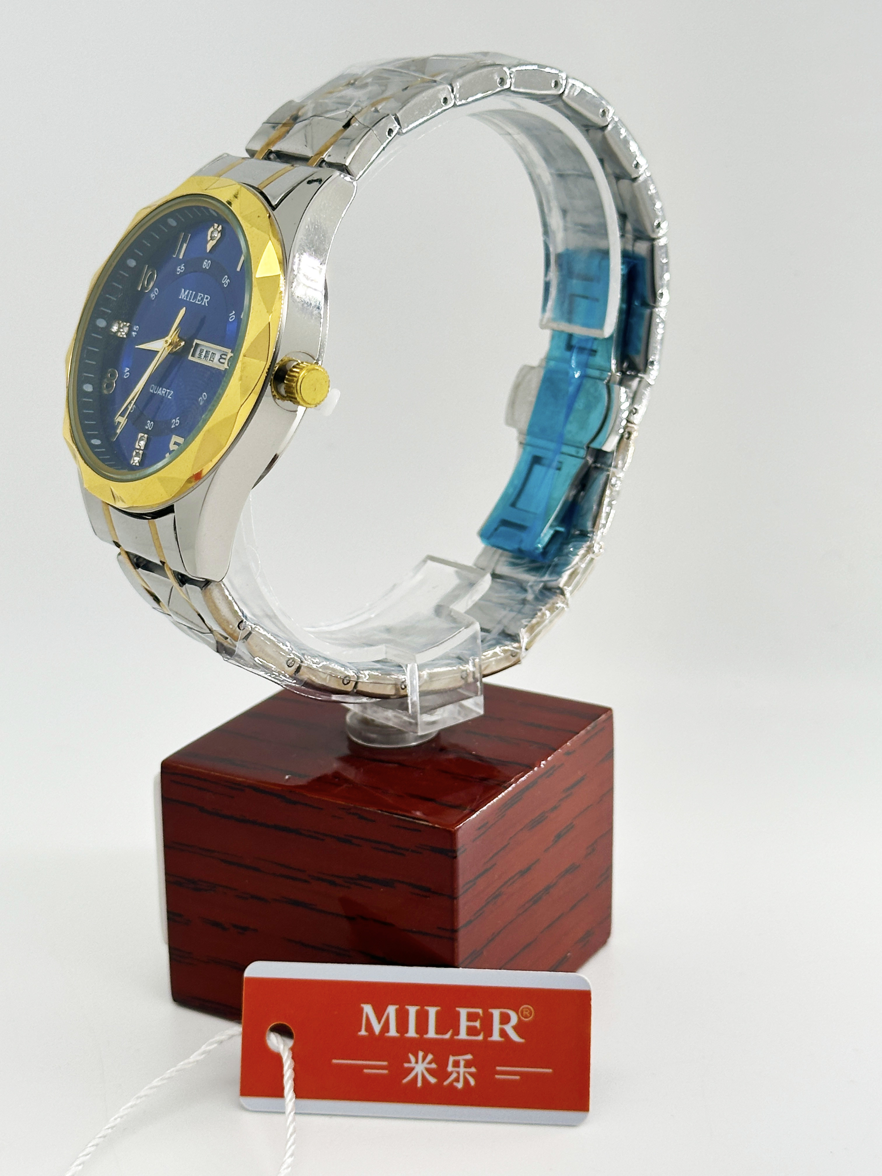 2024 New Men's Watch Luxury Waterproof Luminous Quartz Watch Designer Watches