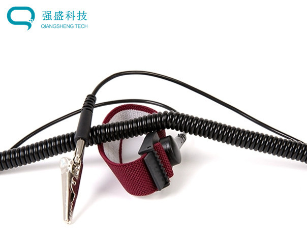 Rose Red ESD Wrist Straps Used For Grounding in lab