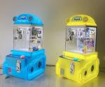 2022 Children Mini model grab doll machine boutique gifts machine tank claw doll